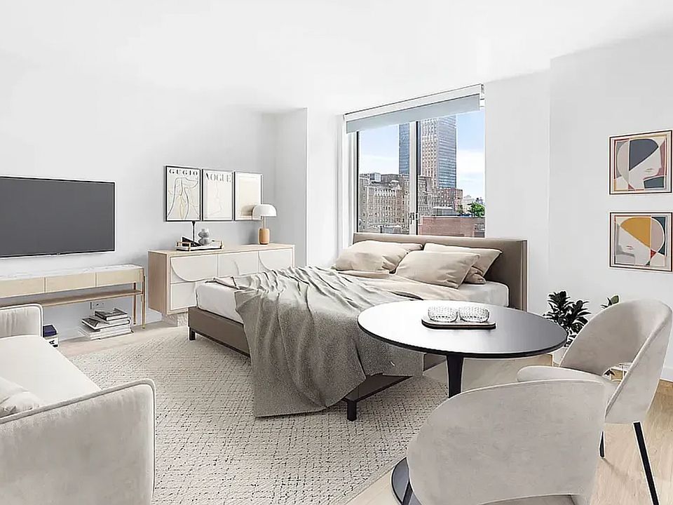 1st image of 70 W 37th St #2112B