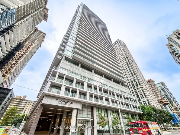 99 Broadway Ave #2808, Toronto, ON M4P 0E3