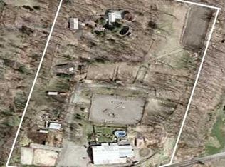 103 Ladentown Rd, Pomona, NY 10970