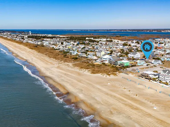 214 W Atlantic Boulevard, Atlantic Beach, NC 28512