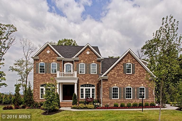 1st image of 1382 Dade Ln