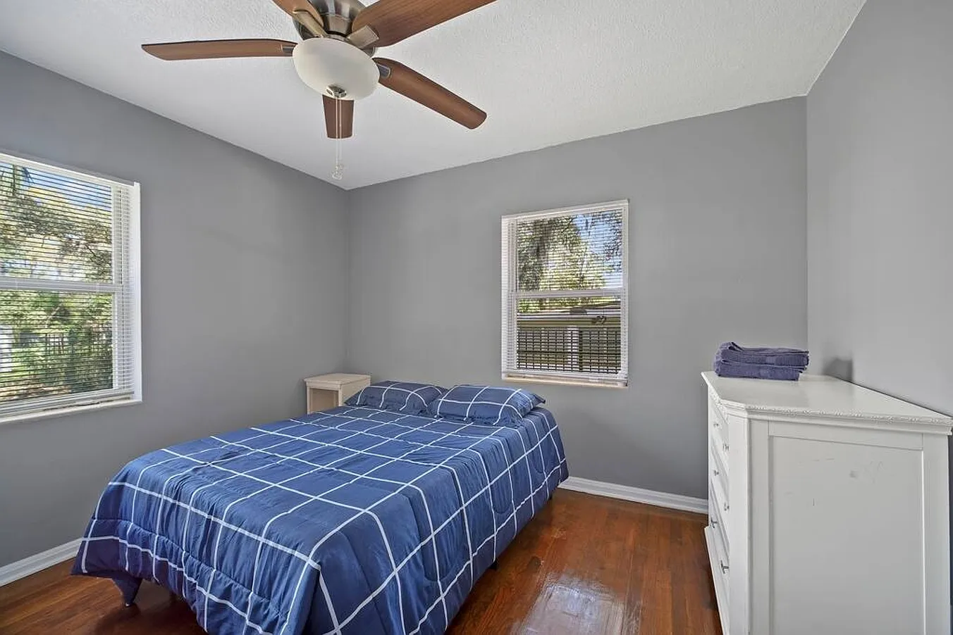 4 bed, 1608 sqft, $5,300 — Photo 4
