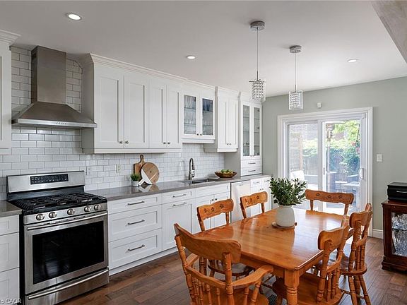 3rd image of 2140 Stillmeadow Rd
