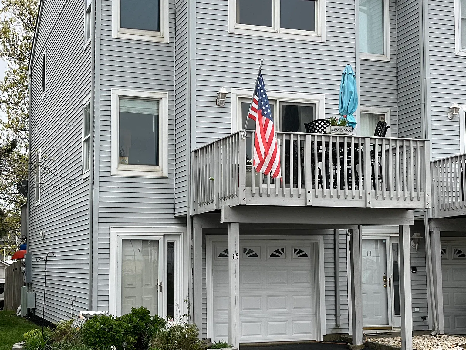 3 bed, 1855 sqft, $3,800 — Photo 3