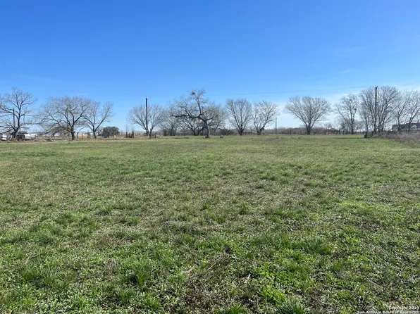 LOT 16 Crow Lane LOT 16, Adkins, TX 78101