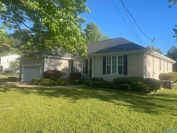 3rd image of 2113 Tillison Rd