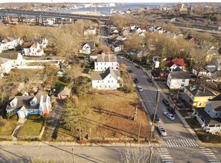245 Crystal Ave, New London, CT 06320
