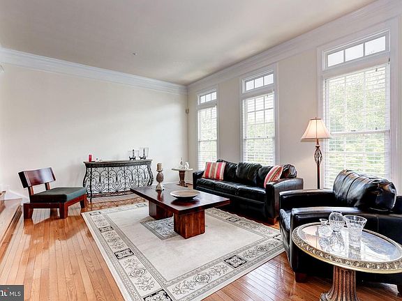 5th image of 13320 Sunny Brooke Pl