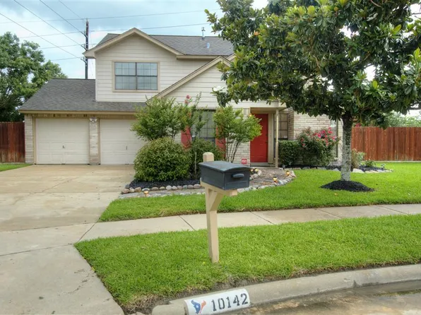 10142 Sand Pass Ln, Houston, TX 77064