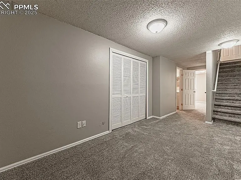 3342 Queen Anne Way — Photo 15