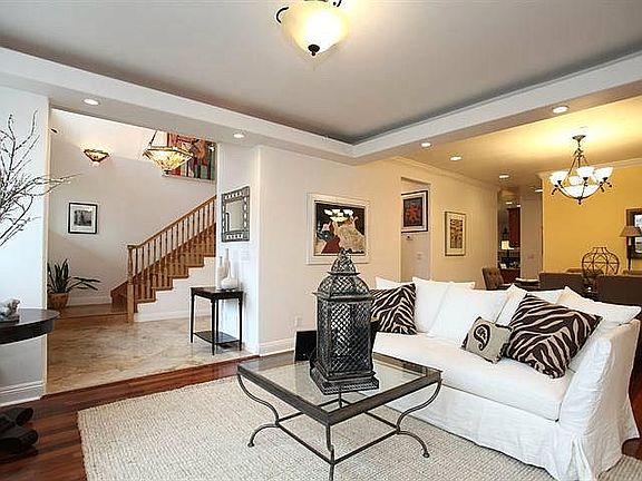 Front living room 