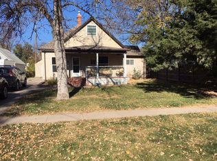 711 W 23rd St, Kearney, NE 68845