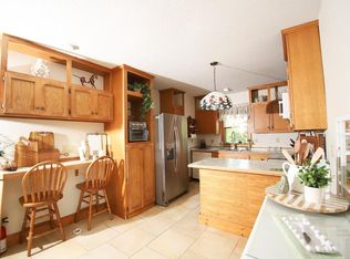 W8569 County Rd W, Beaver Dam, WI 53916