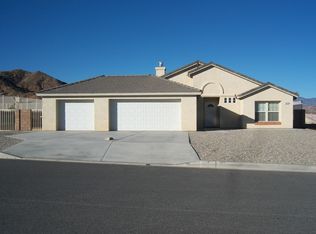 8616 Dumosa Dr, Yucca Valley, CA 92284