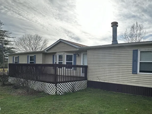 34 Grieco Dr, Lock Haven, PA 17745