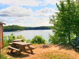 2323 Salon Rd, Traverse City, MI 49686