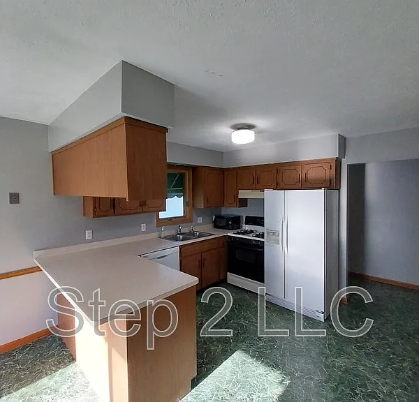 6995 Fry Rd #1 — Photo 3