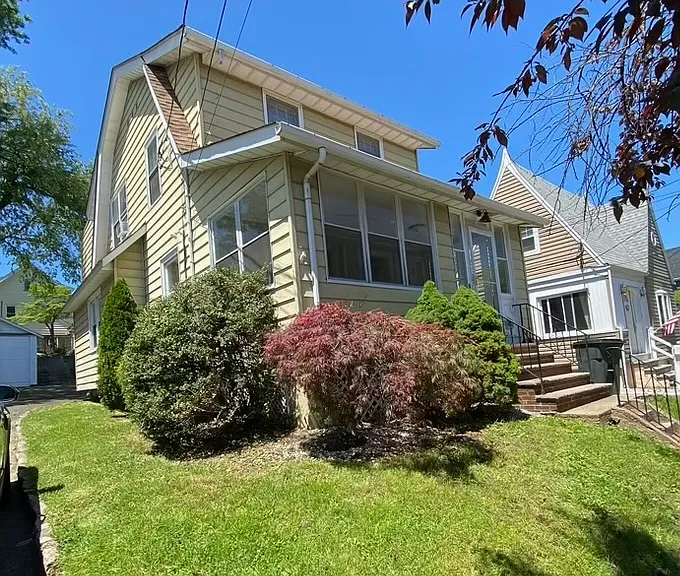 114 Ridge Ave #2 — Photo 1