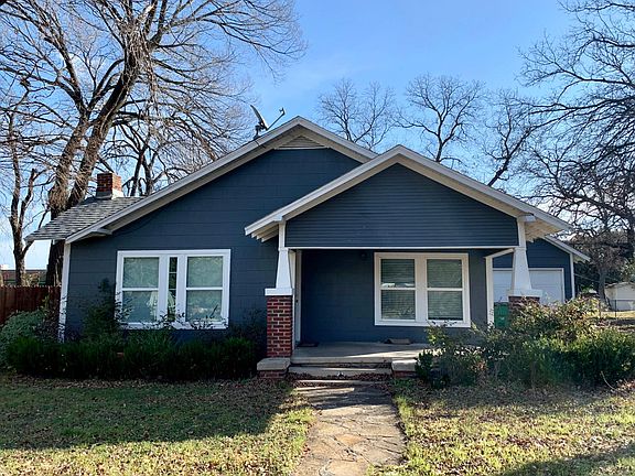 Large, covered front porch