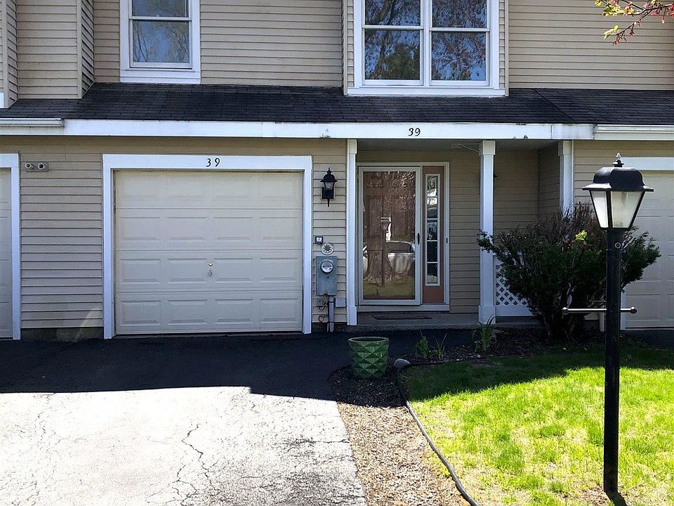 1st image of 39 Stoney Creek Dr
