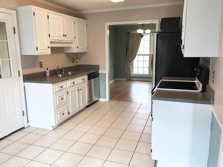 152 Stonybrook Dr — Photo 19