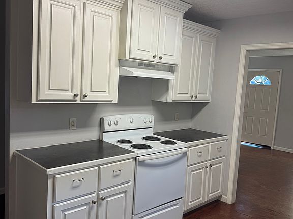 4th image of 1039 13th St