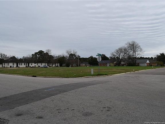 2nd image of 3236 Tally Ho Dr