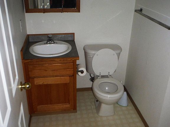 3rd image of 1201 NW Elwha St #2