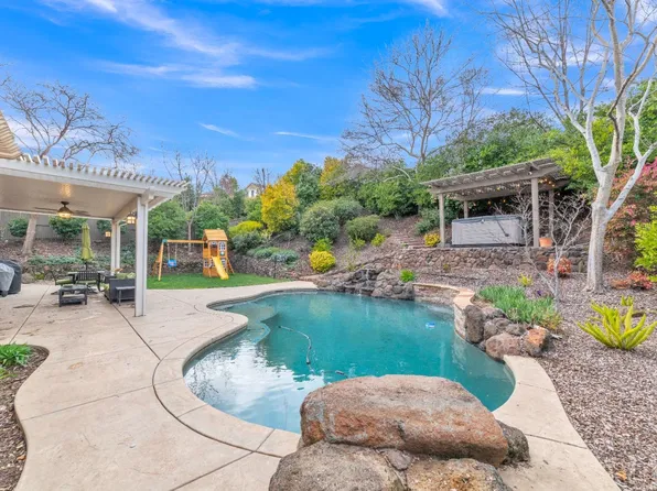 5081 Courtney Way, El Dorado Hills, CA 95762