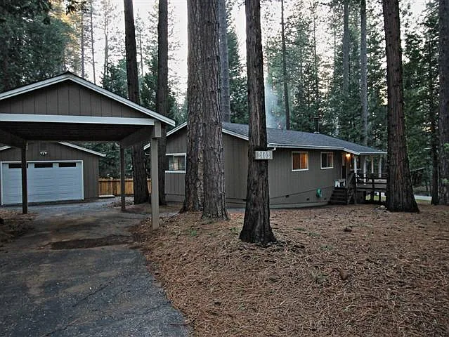 2403 Rawhide Dr photo 1