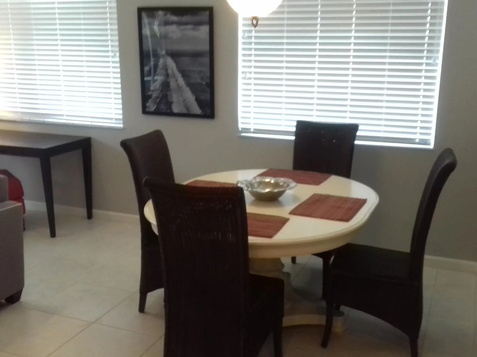 1 bed, 1.5 bath, $1,650 — Photo 3