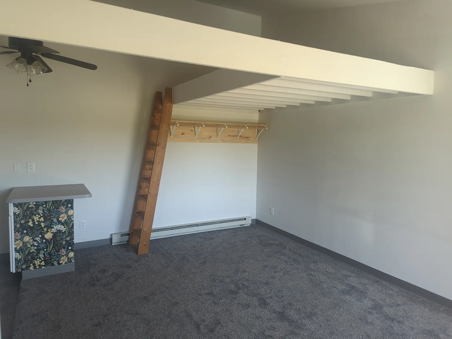 Studio, 600 sqft, $700 — Photo 3