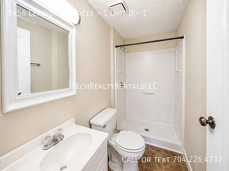 9456 Circlewood Dr #1 — Photo 8