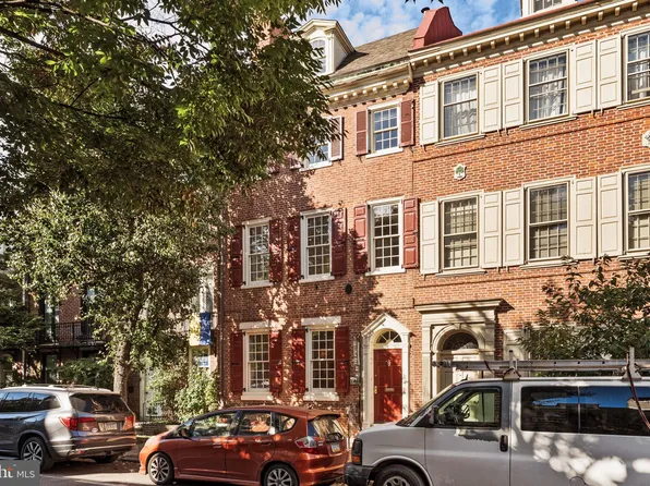 231 Spruce St, Philadelphia, PA 19106