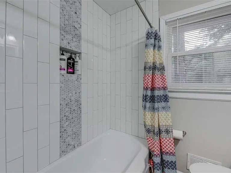 3041 Pasadena Dr — Photo 14