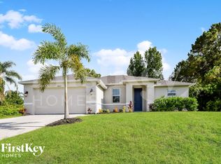 8663 Lancelot Ave, North Port, FL 34287