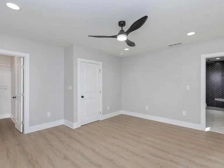 1779 Madrona St NW — Photo 11