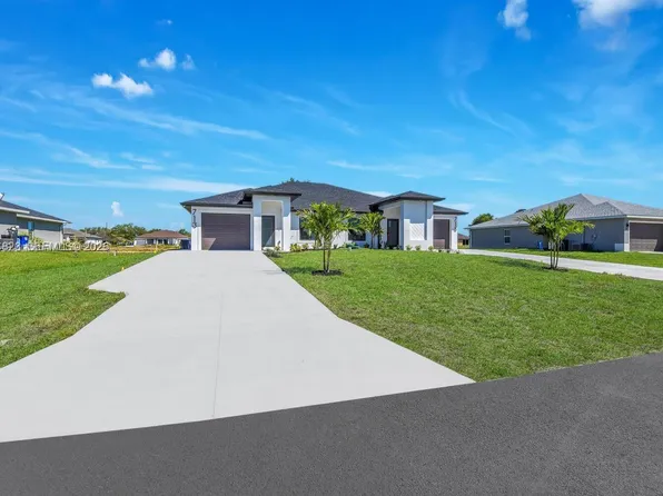 4754/4756 14th St SW, Lehigh Acres, FL 33973