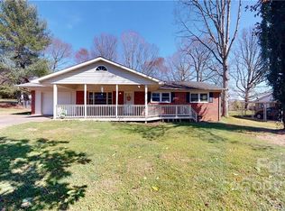 848 Hudlow Rd, Forest City, NC 28043