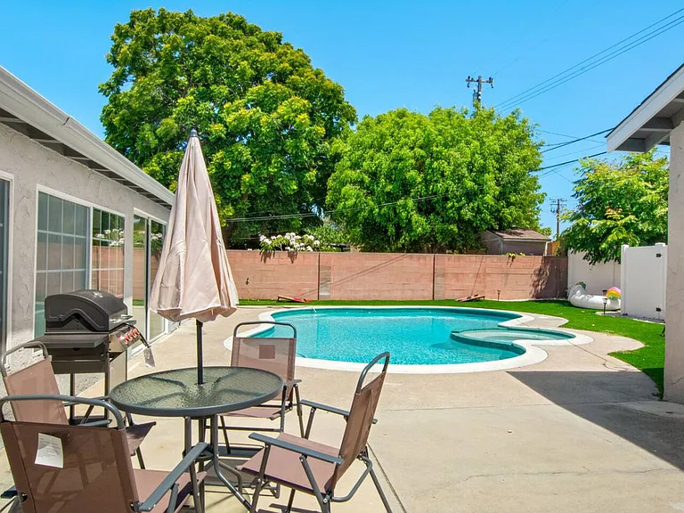 12602 Citruswood Ave — Photo 33