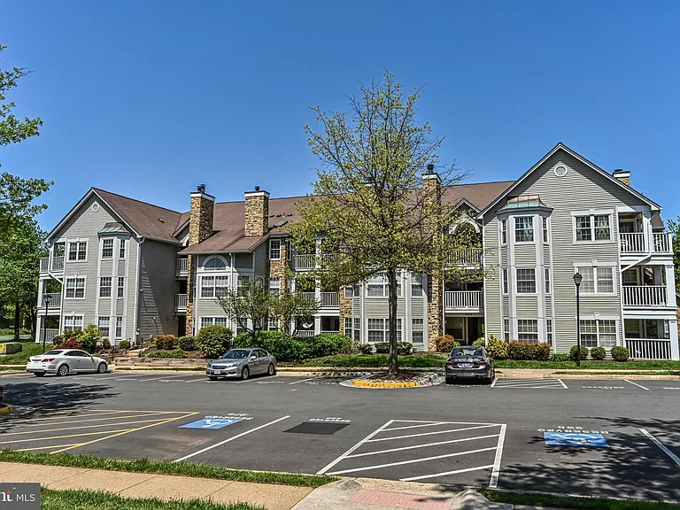 5601 Willoughby Newton Dr #36 — Photo 4