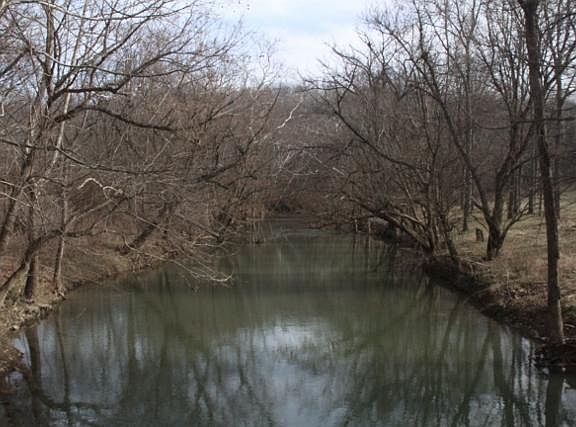 2nd image of 851 Burgess Smith Rd
