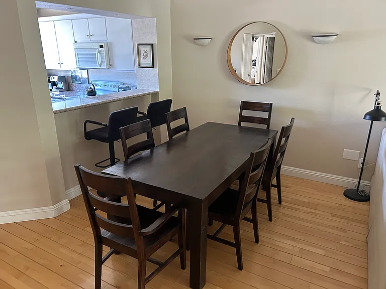 37 Campton Pl — Photo 6