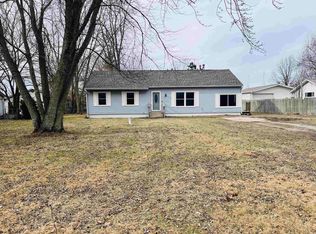 1895 N 300th Rd E, Knox, IN 46534