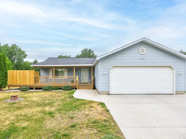 9986 Lewis Rd, Millington, MI 48746