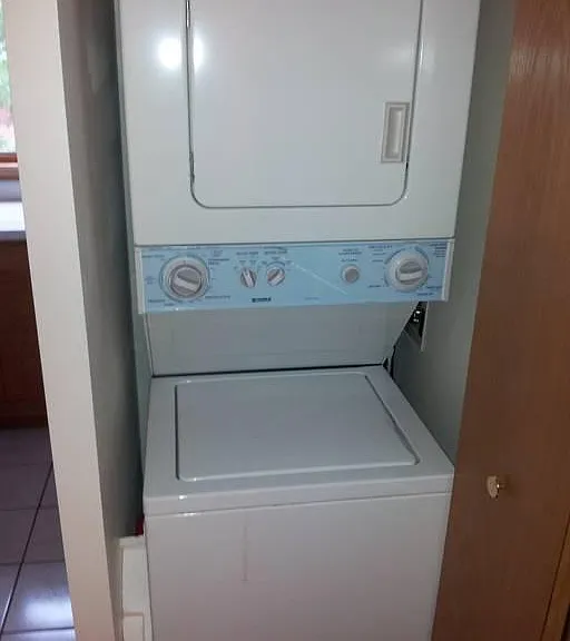 In unit washer/dryer
