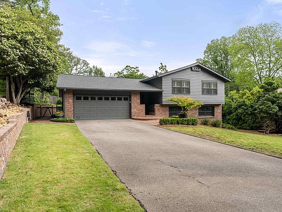 2nd image of 105 Heritage Circle Mountain Brk