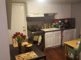 848 Williamson St APT 4, Madison, WI 53703