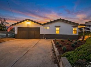 8735 Almond Rd, Lakeside, CA 92040