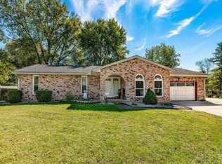 2856 Long Pine Ct, Hamilton, OH 45011
